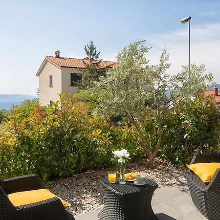 Lemechi Casa Girasole Apartments Rabac Bagian luar foto